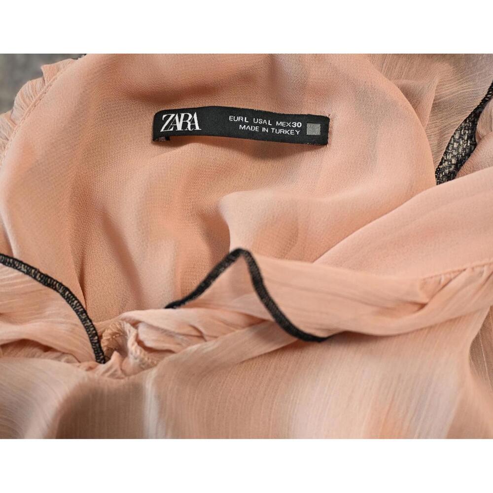 Zara Ruffle Blouse - Medium - Picture 5 of 5